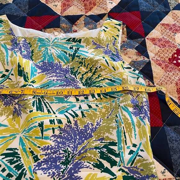 SILK Impressionist Floral / Tropical Print Sheath | 8 | Talbots | EUC - Picture 9 of 9